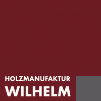 Rotes Quadrat mit weißer Schrift: Holzmanufaktur Wilhelm